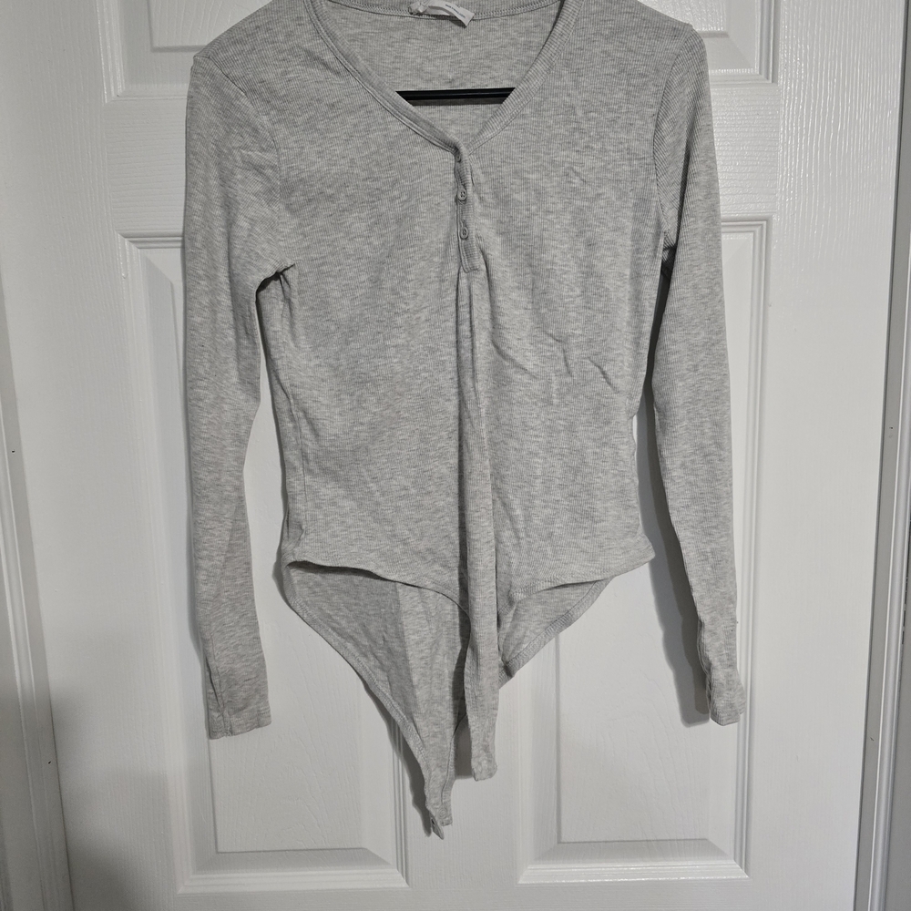 Gray Long Sleeve Women's Top